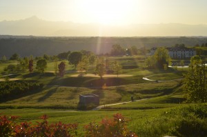 Golf Barolo all'alba